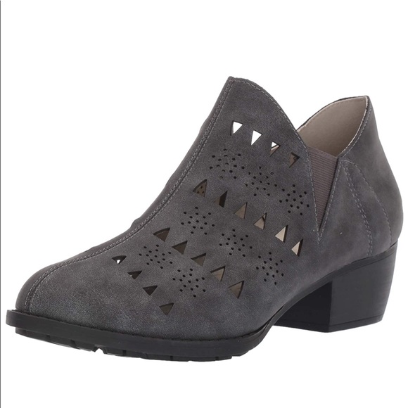 JBU Evelyn boots olive color - Picture 2 of 13